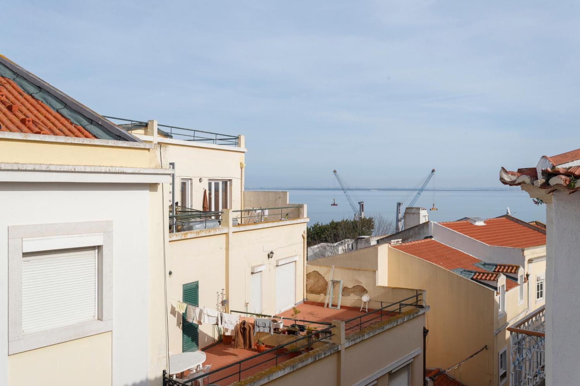 Barbadinhos Apartments In Lisbon Historic Neighborhood المظهر الخارجي الصورة